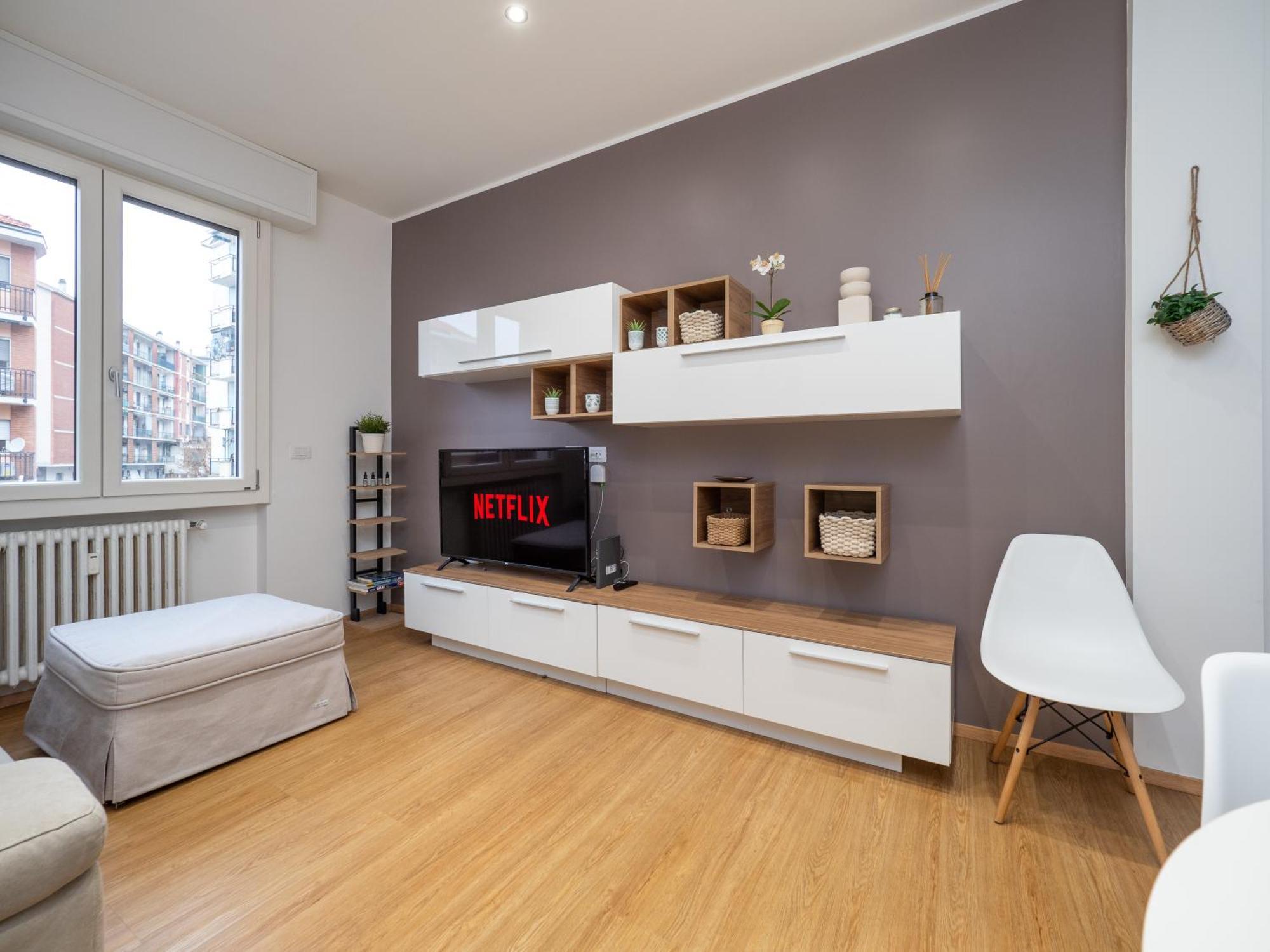 Milano 5 Guests - Modern Apt With Balcony Buitenkant foto